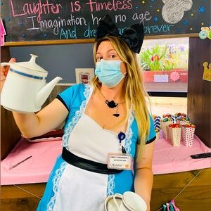 Meet your Posher, Emily